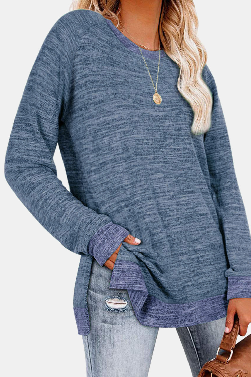 The Round Neck Long Sleeve Slit Sweatshirt