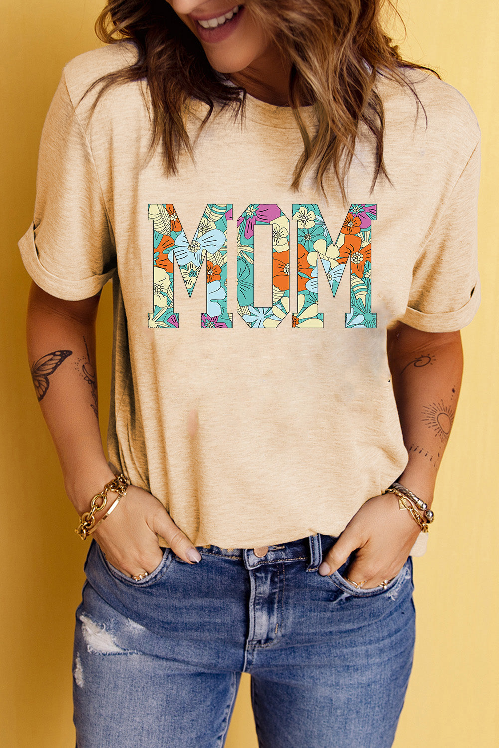 The MOM Floral Graphic T-Shirt