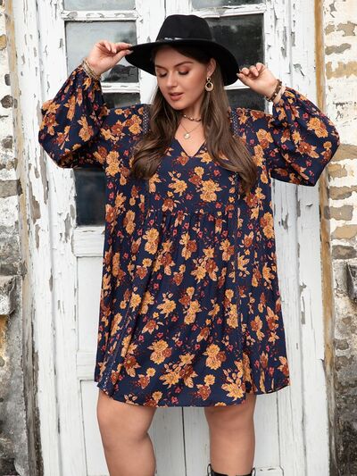 The Perfectly Plus Size Floral V-Neck Balloon Sleeve Dress