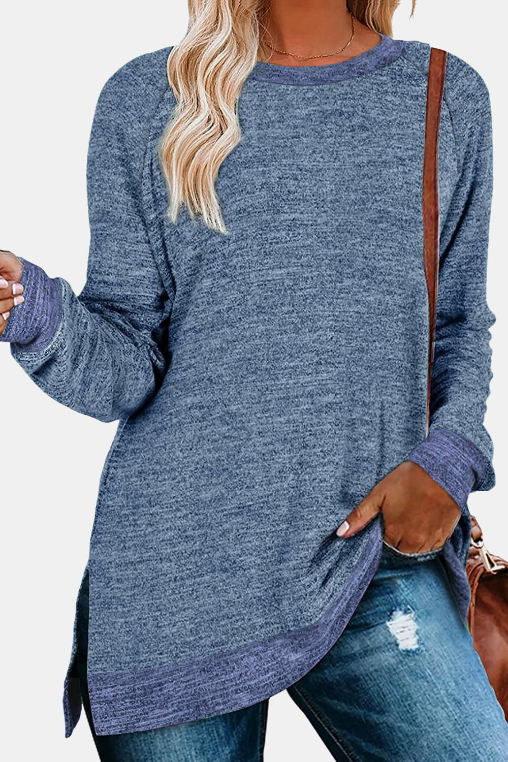 The Round Neck Long Sleeve Slit Sweatshirt