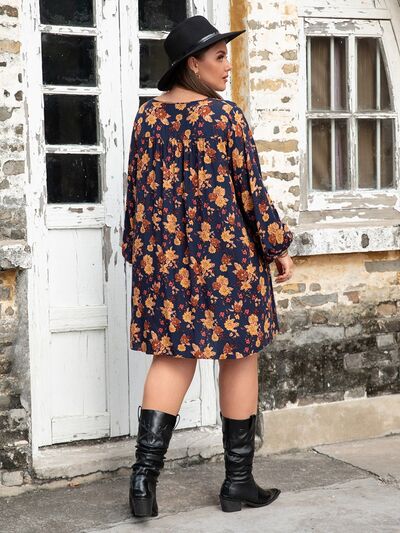 The Perfectly Plus Size Floral V-Neck Balloon Sleeve Dress