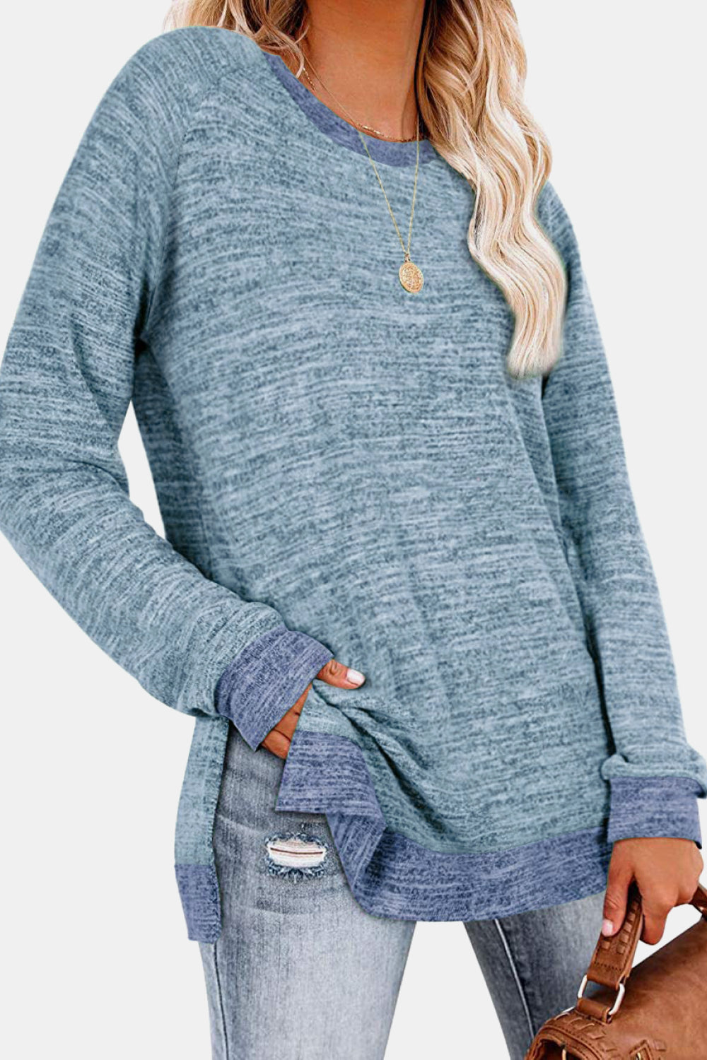 The Round Neck Long Sleeve Slit Sweatshirt