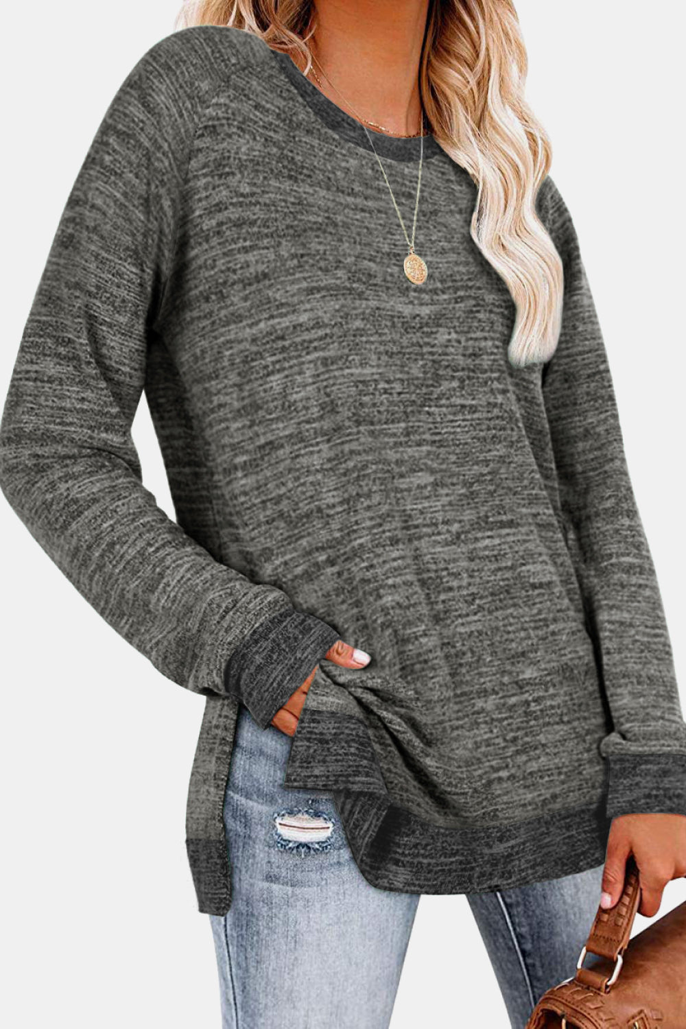 The Round Neck Long Sleeve Slit Sweatshirt