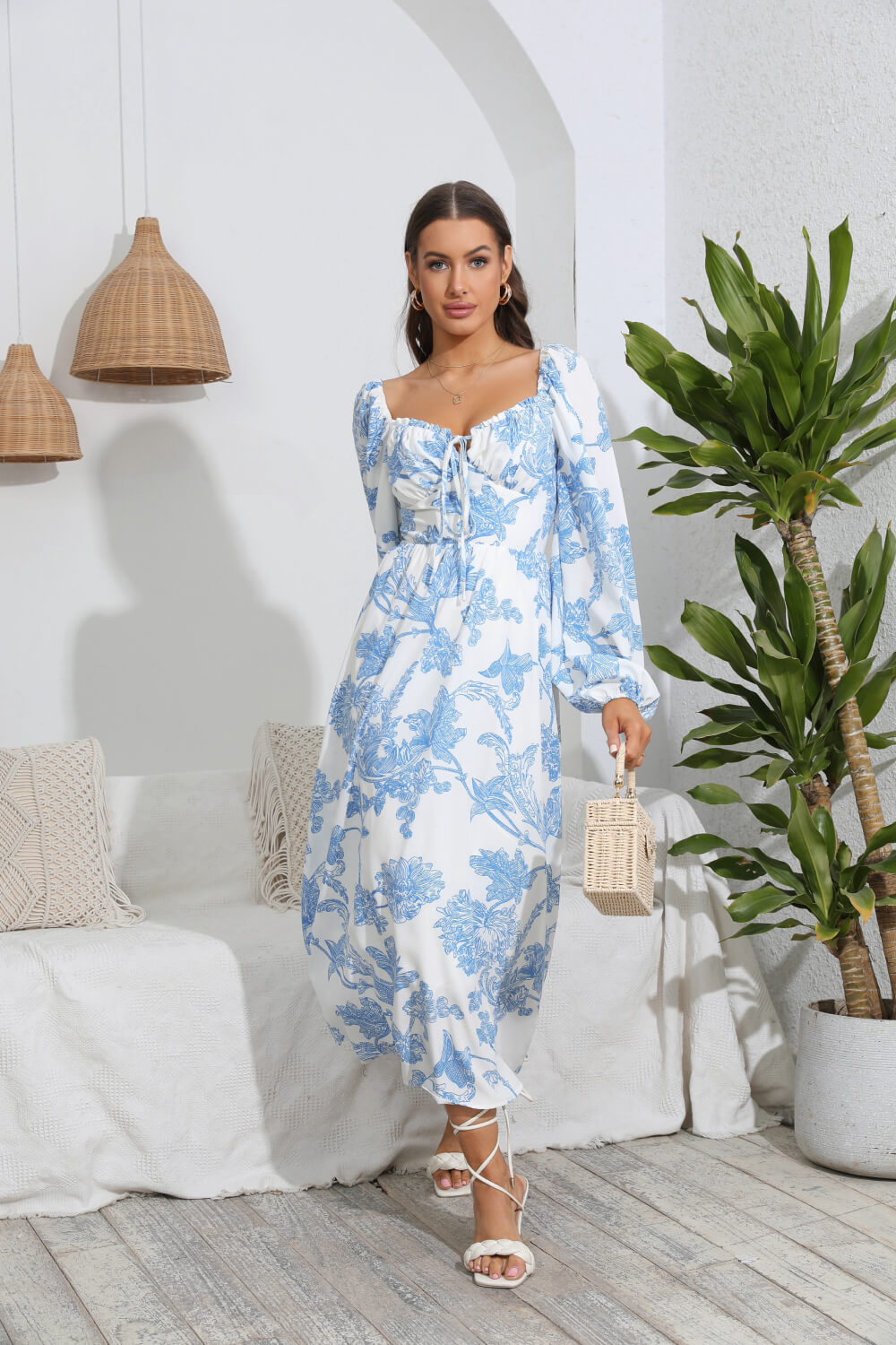 The Sweetheart Neck Midi Dress